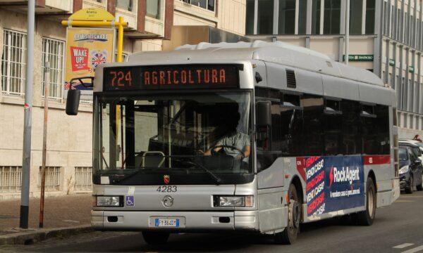 EUR: riaperta via Nairobi, cosa cambia per i bus